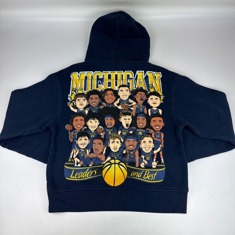 Kiwiclo Mens Size S U of M Michigan Wolverines Basketball Hoodie USA Made *Read